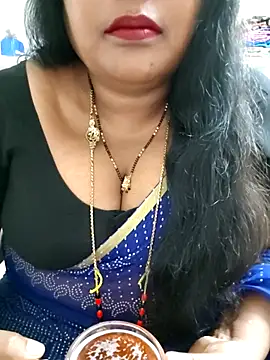 Snapshot of Swapna_143 chatting on 07-17-26, 04:45 Swapna 143 online show from 07-17-26, 04:45