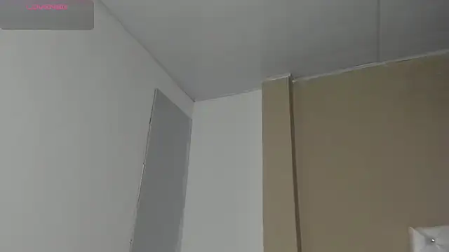 SofiaBrouw online show from 10-22-25, 11:21