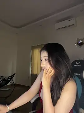 Snapshot of MiMi_0293 chatting on 05-16-26, 10:36 MiMi 0293 online show from 05-16-26, 10:36