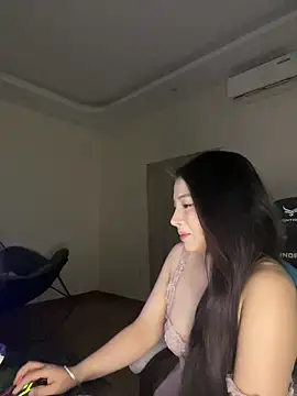 Snapshot of MiMi_0293 chatting on 05-26-26, 05:42 MiMi 0293 online show from 05-26-26, 05:42