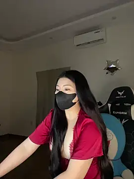 Snapshot of MiMi_0293 chatting on 07-04-26, 01:39 MiMi 0293 online show from 07-04-26, 01:39
