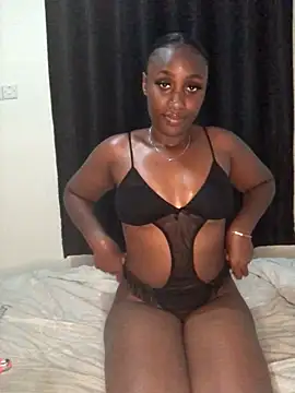 Snapshot of Lola_kims chatting on 02-12-25, 02:03 Lola kims online show from 02-12-25, 02:03