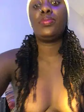 Snapshot of Lola_kims chatting on 06-14-26, 12:41 Lola kims online show from 06-14-26, 12:41
