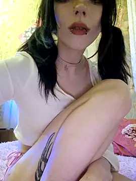 Snapshot of _Alice_0-0 chatting on 03-06-25, 07:54  Alice 0-0 online show from 03-06-25, 07:54