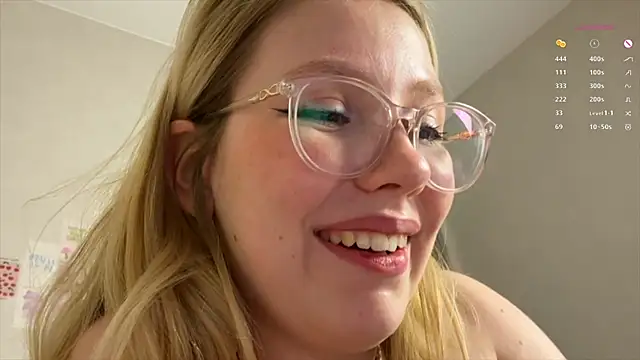 HoneyAudrey online show from 01-13-25, 01:28