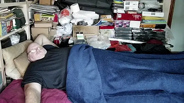 hadeszeuss2 online show from 01-17-25, 02:28