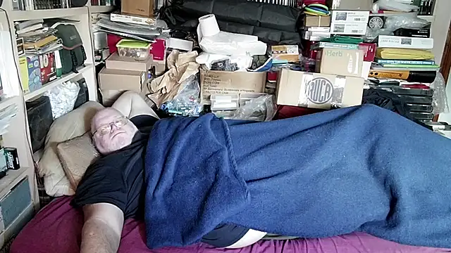 hadeszeuss2 online show from 01-25-25, 02:14