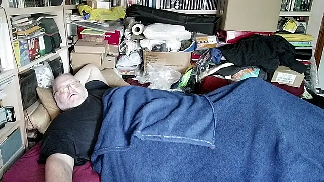 hadeszeuss2 online show from 03-04-25, 02:42