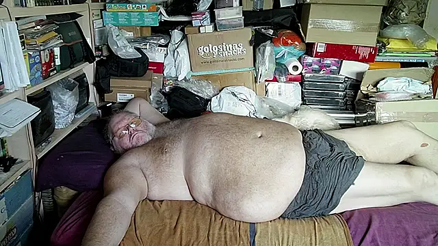 hadeszeuss2 online show from 11-01-25, 03:25