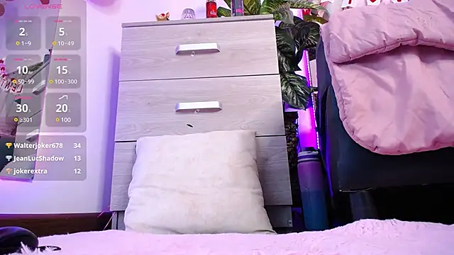 Camille jhonson online show from 02-07-25, 04:24