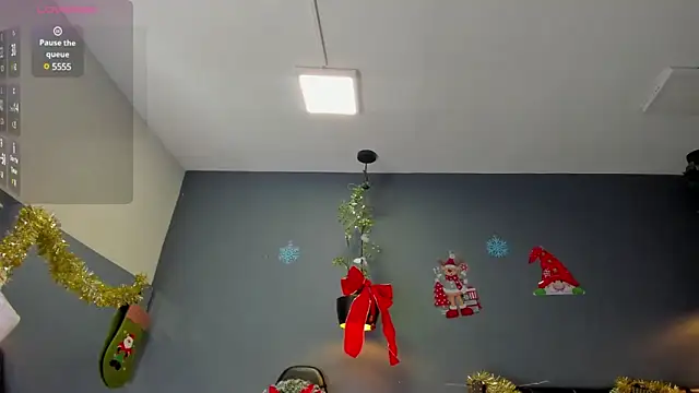 Hannah Miller   online show from 12-30-24, 11:26