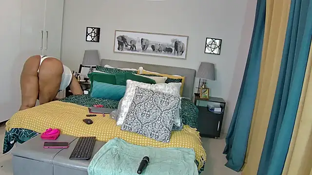 NaughtyKelly28 online show from 10-04-25, 07:34