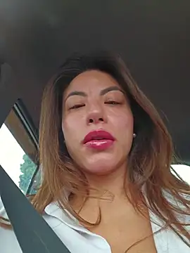 Karen San Miguel online show from 07-21-26, 04:42