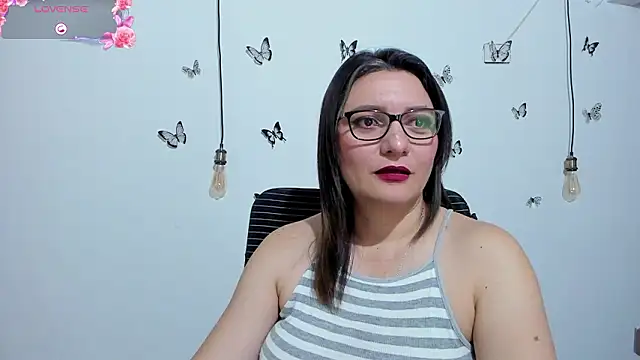 Amie Adams82  online show from 01-16-26, 01:37