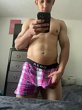 Esauhot online show from 05-19-26, 06:58