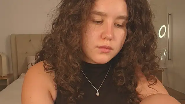 Ariella Sol online show from 03-08-26, 02:15