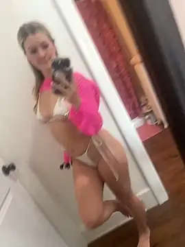 LoveShae  online show from 03-12-25, 09:03