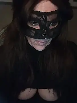 Snapshot of 23Milly chatting on 12-04-24, 07:06 23Milly online show from 12-04-24, 07:06