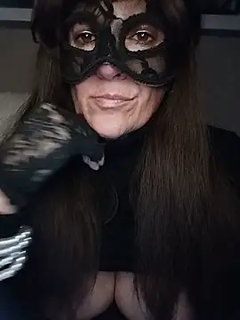 Snapshot of 23Milly chatting on 12-06-24, 09:13 23Milly online show from 12-06-24, 09:13