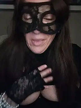 Snapshot of 23Milly chatting on 12-09-24, 01:55 23Milly online show from 12-09-24, 01:55