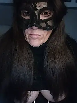 Snapshot of 23Milly chatting on 12-10-24, 07:00 23Milly online show from 12-10-24, 07:00