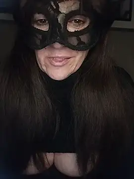 Snapshot of 23Milly chatting on 12-19-24, 05:07 23Milly online show from 12-19-24, 05:07