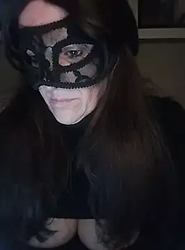 Snapshot of 23Milly chatting on 12-20-24, 07:01 23Milly online show from 12-20-24, 07:01