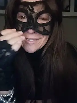 Snapshot of 23Milly chatting on 12-23-24, 05:06 23Milly online show from 12-23-24, 05:06