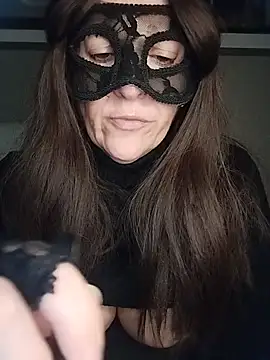 Snapshot of 23Milly chatting on 02-01-25, 07:05 23Milly online show from 02-01-25, 07:05