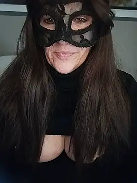 Snapshot of 23Milly chatting on 02-03-25, 01:51 23Milly online show from 02-03-25, 01:51