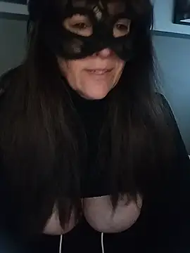 Snapshot of 23Milly chatting on 02-10-25, 06:09 23Milly online show from 02-10-25, 06:09