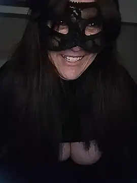 Snapshot of 23Milly chatting on 02-18-25, 01:33 23Milly online show from 02-18-25, 01:33