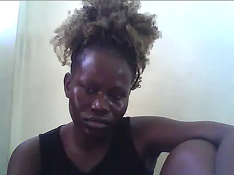 Snapshot of Sexyhotgal22 chatting on 05-12-26, 07:27 Sexyhotgal22 online show from 05-12-26, 07:27