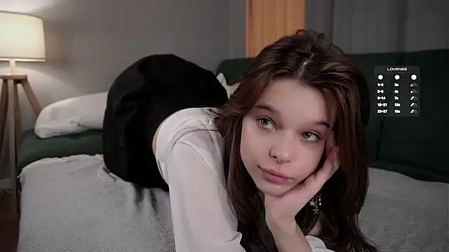 RexanneHatt online show from 01-17-25, 01:04