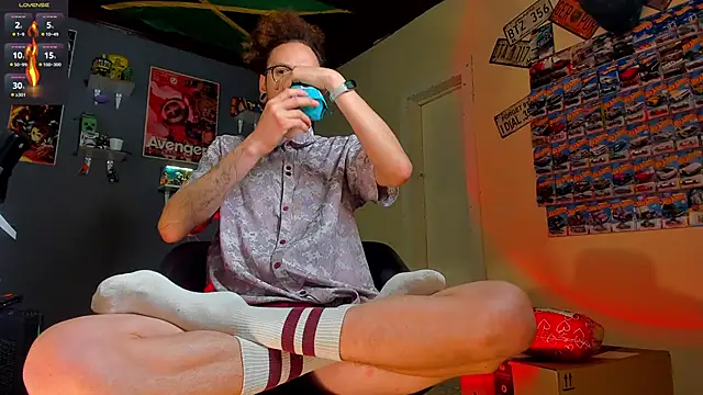 Snapshot of MrShaggy chatting on 02-25-26, 12:20 MrShaggy online show from 02-25-26, 12:20