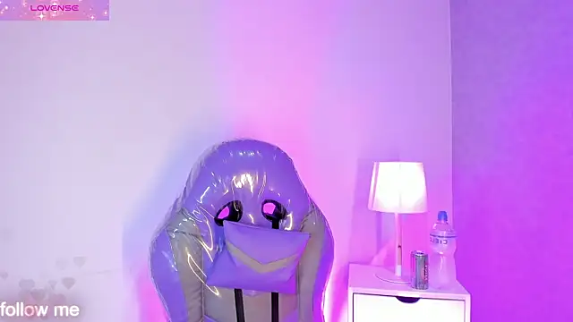 Cameliaa Smiith online show from 12-14-25, 02:50