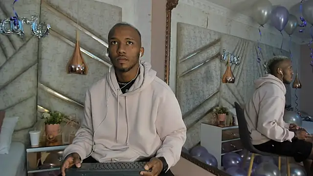 JamesParck online show from 02-17-25, 12:16