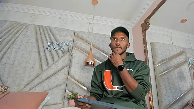 JamesParck online show from 02-19-25, 06:21