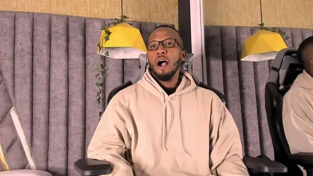 JamesParck online show from 04-16-26, 12:11