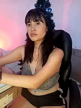 Snapshot of keelly_richaardson1 chatting on 12-13-24, 06:38 keelly richaardson1 online show from 12-13-24, 06:38