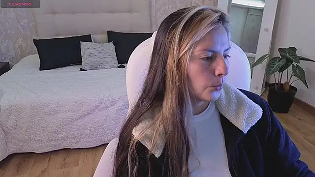 brandy sweet  online show from 09-29-25, 04:34