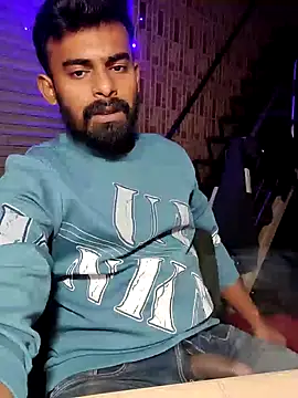 rayhan085 online show from 01-07-25, 03:02