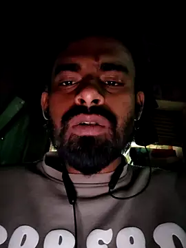 rayhan085 online show from 02-07-25, 05:18