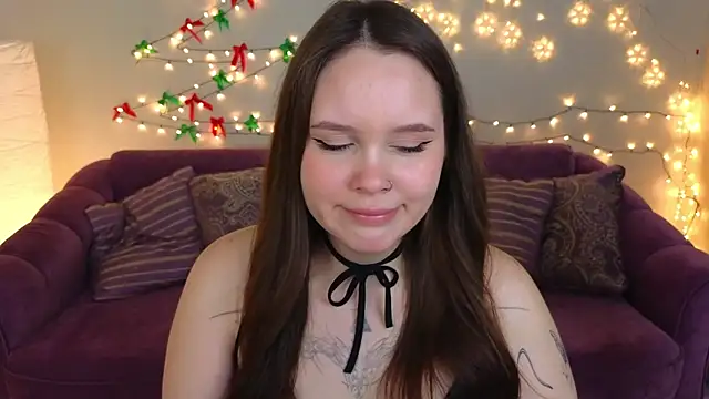 miki miki cutie  online show from 01-04-25, 10:45