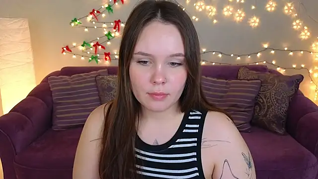 miki miki cutie  online show from 01-05-25, 07:49