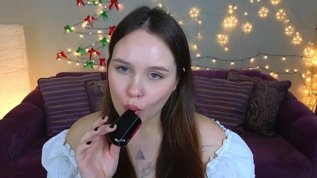 miki miki cutie  online show from 01-07-25, 07:59