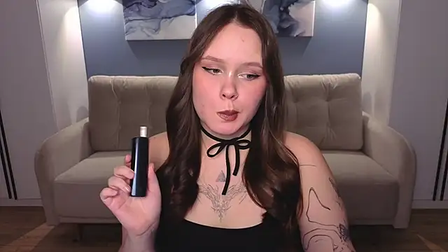 miki miki cutie  online show from 03-15-25, 08:10