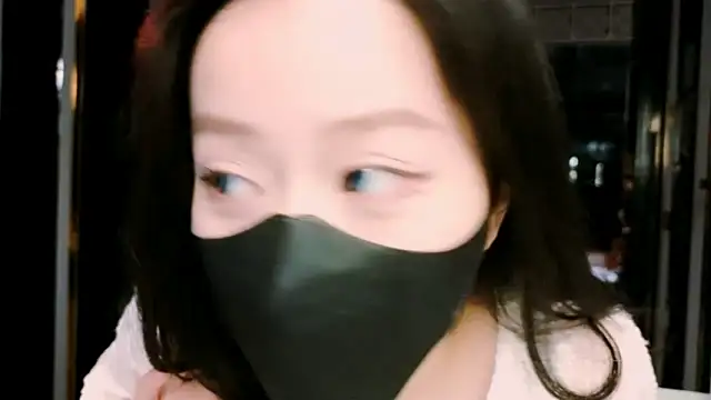 Snapshot of Martha_99 chatting on 02-27-25, 05:02 Martha 99 online show from 02-27-25, 05:02