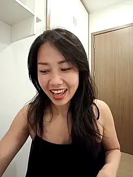 Sugar2k5 online show from 12-18-24, 01:56