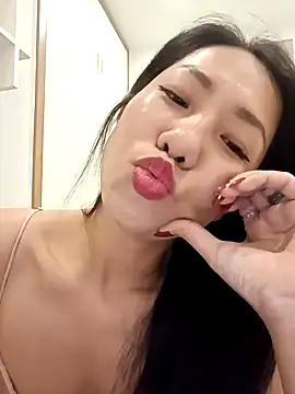 Sugar2k5 online show from 02-06-25, 01:32